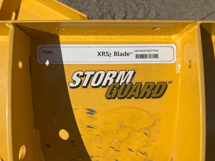 fisher-snow-guard-xrs-blade-image-8