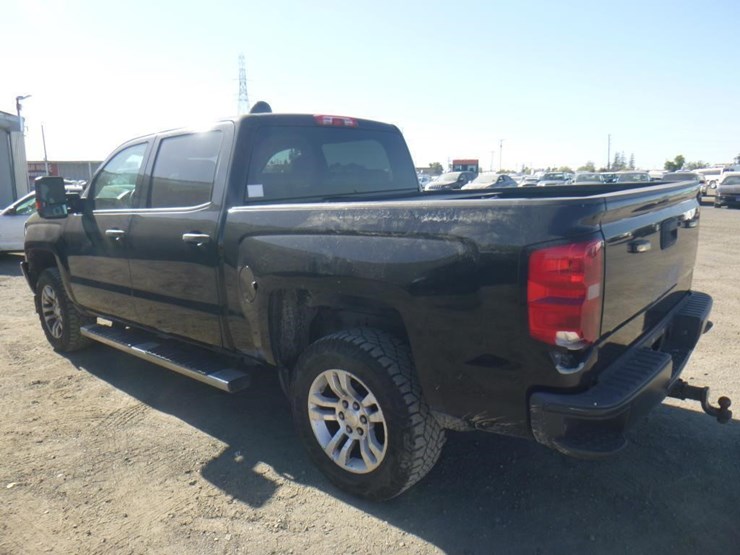 2017-chevrolet-1500-image-5