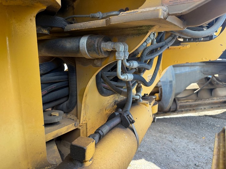 deere-672d-image-82