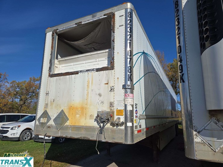 2013-utility-3000r-image-1