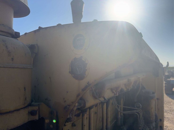 caterpillar-d7-image-40