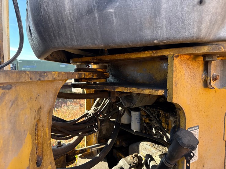 deere-644j-image-36