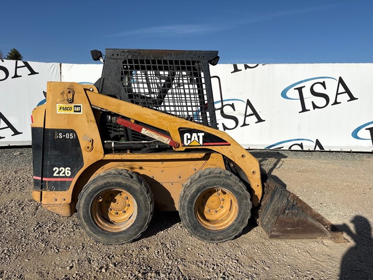 caterpillar-226-image-6