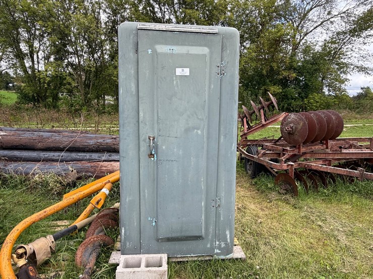 #4018-•-porta-potty-image-1