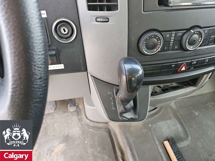 2008-dodge-sprinter-3500-image-28