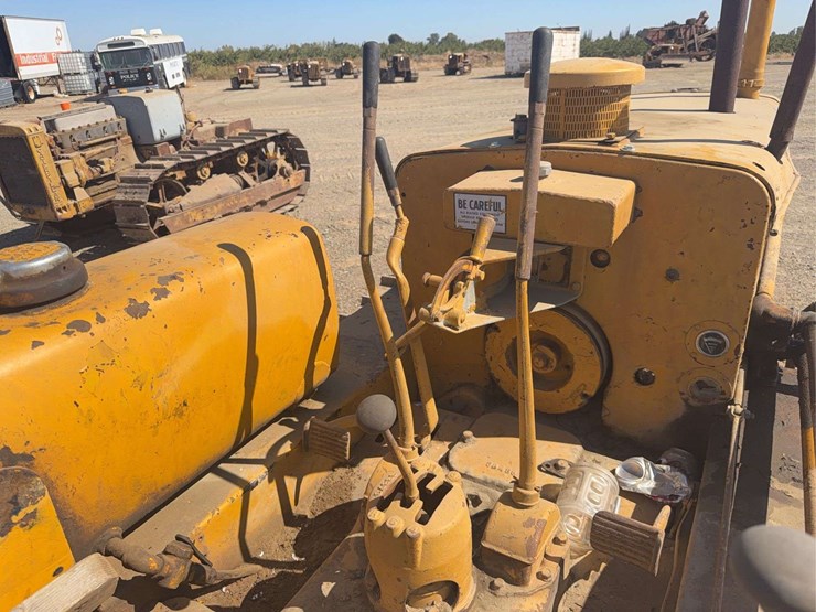caterpillar-d5-image-50