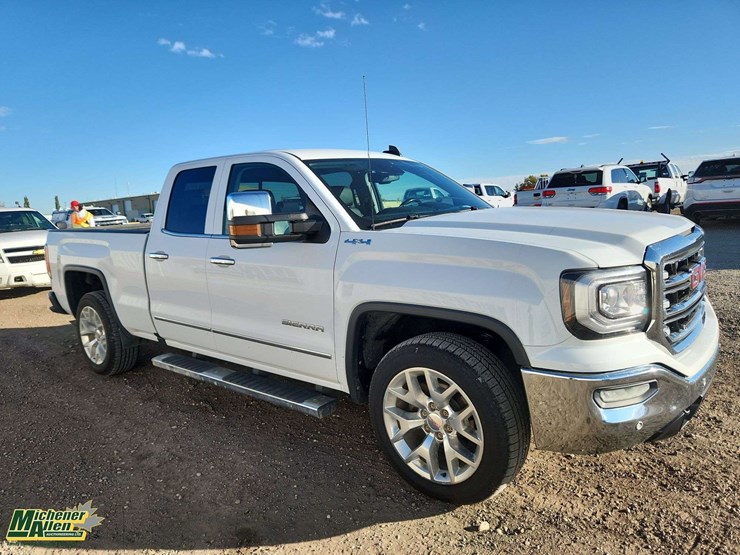 2017-gmc-sierra-1500-image-4