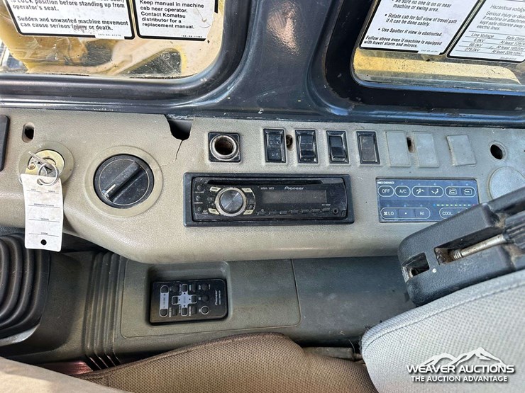 komatsu-pc270-lc-6le-image-18