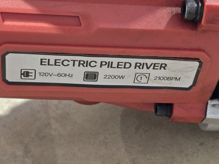 vevor-electric-fence-post-driver-model:-jh-60e-image-3