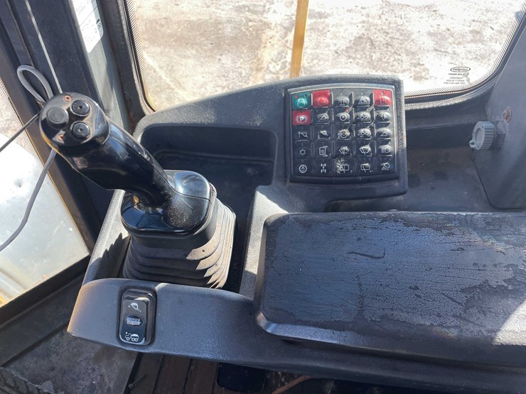 deere-724k-image-12