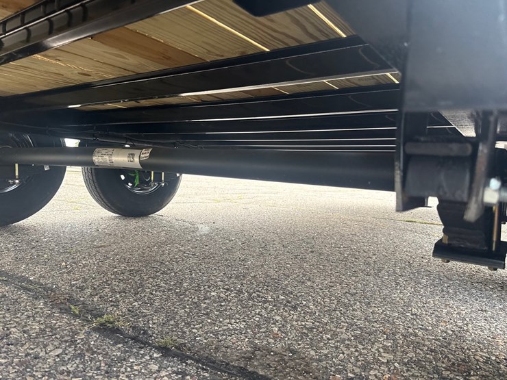 #3639-•-2027-unused-big-tex-22'-equipment-trailer-image-18