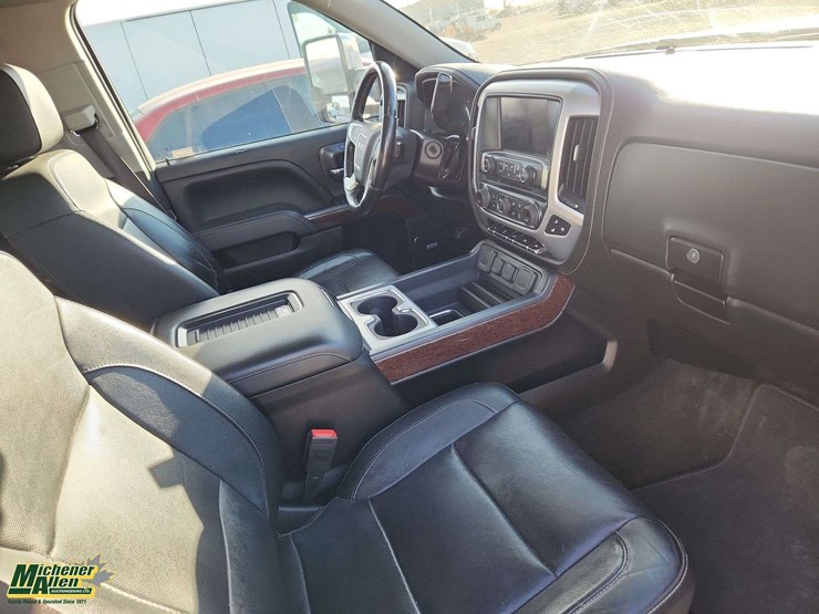 2017-gmc-sierra-1500-image-36
