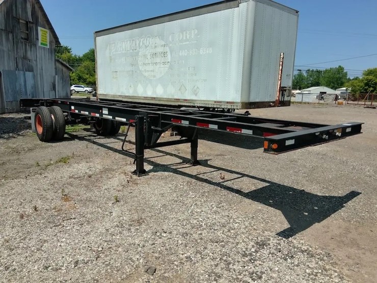 2002-cheetah-32'-chassis-image-3