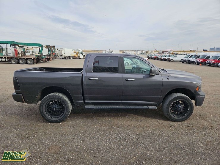 2017-dodge-1500-image-7