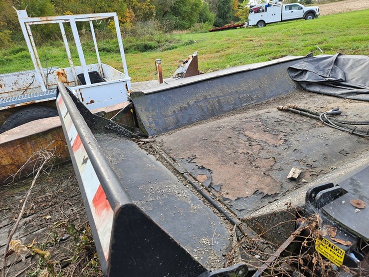 #2127-•-hydraulic-dump-bed-image-18