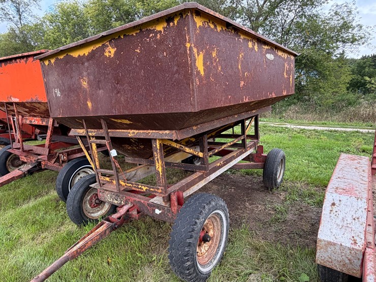 #4013-•-farm-king-gravity-box-image-3
