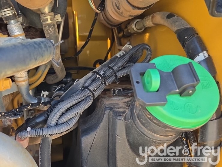 2017-caterpillar-279d-image-48