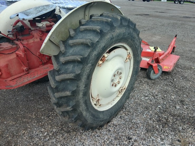 ford-900-image-11