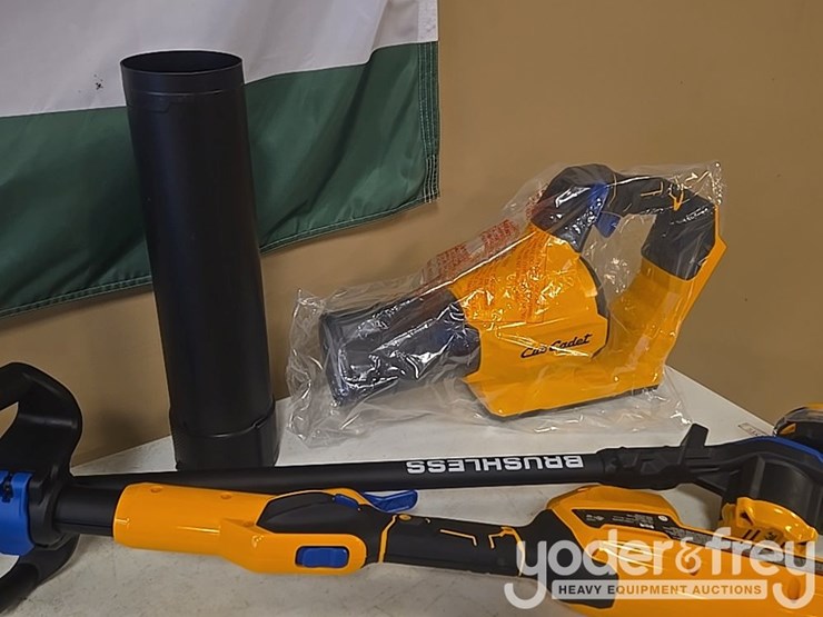 unused-6-pc-cub-cadet-tool-kit-c/w-ht24e-hedge-trimmer,-cs160e-cordless-chainsaw,-lb600e-leaf-blower,-st16e-string-trimmer,-battery-image-7