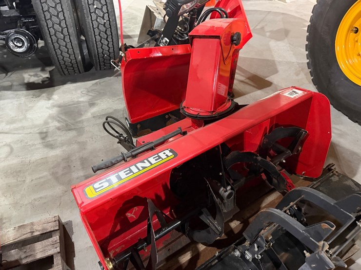 #1634-•-steiner-ventrac-snowblower-attachment-image-5
