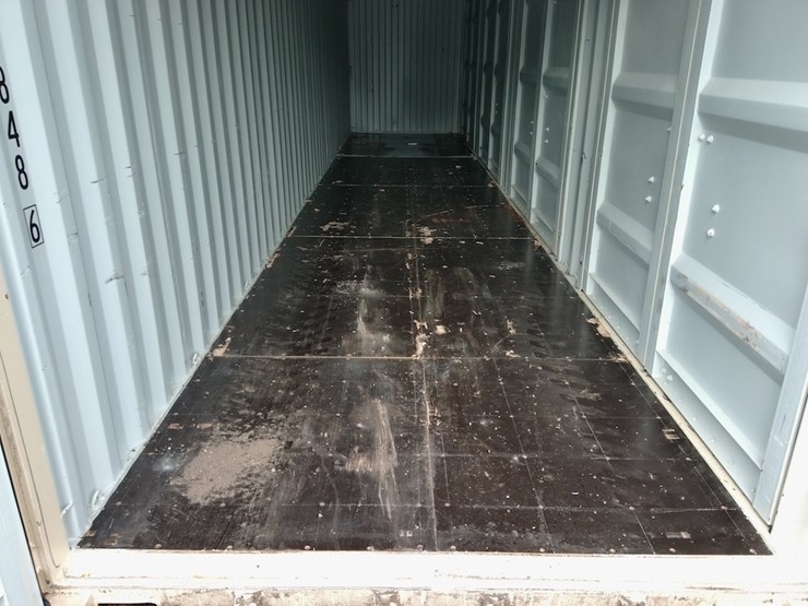 8'x40'x9.5'-high-cube-shipping-container-image-7