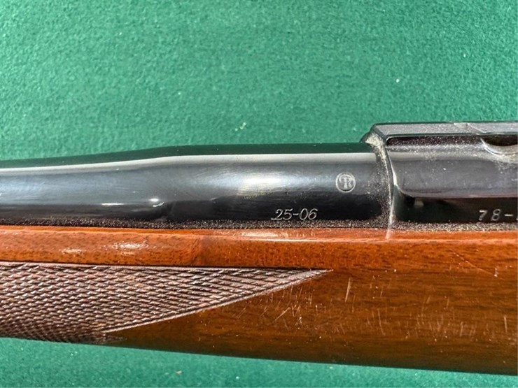 ruger-m77-25-06-rem-rifle-image-14