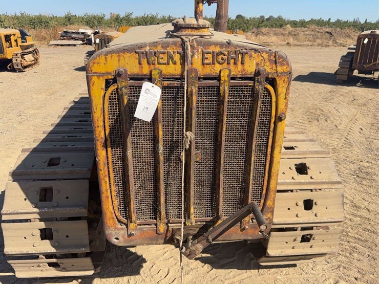 caterpillar-28-image-9