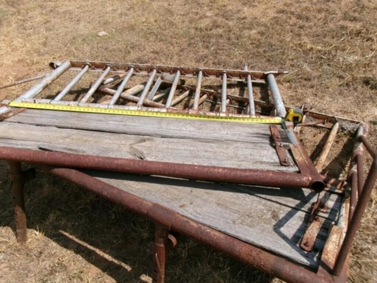 squeeze-chute/alleyway-gates,-adjustable-shopbuilt-image-1