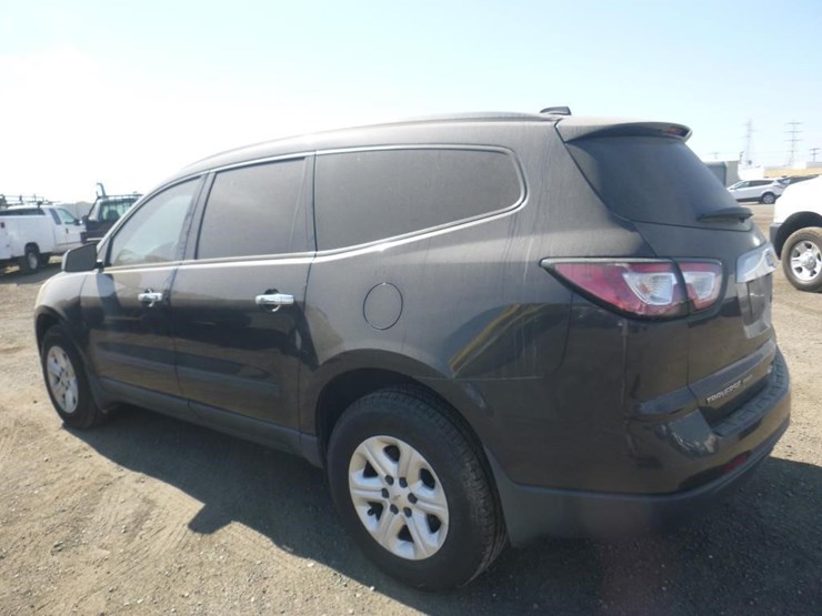 2017-chevrolet-traverse-image-5