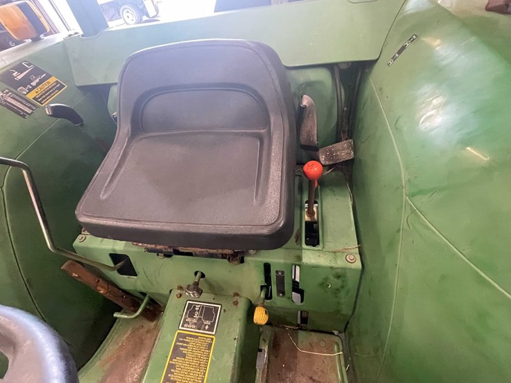 john-deere-1070-image-11