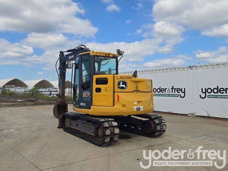 2020-deere-85g-image-3