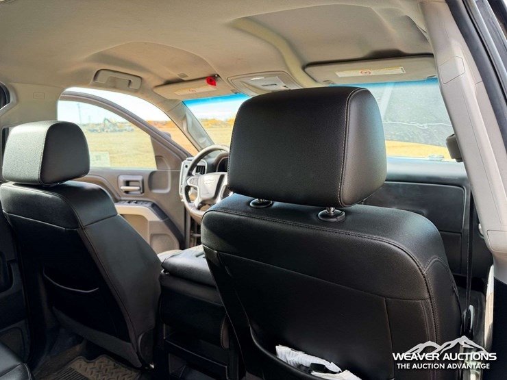 2017-chevrolet-silverado-2500hd-lt-image-27