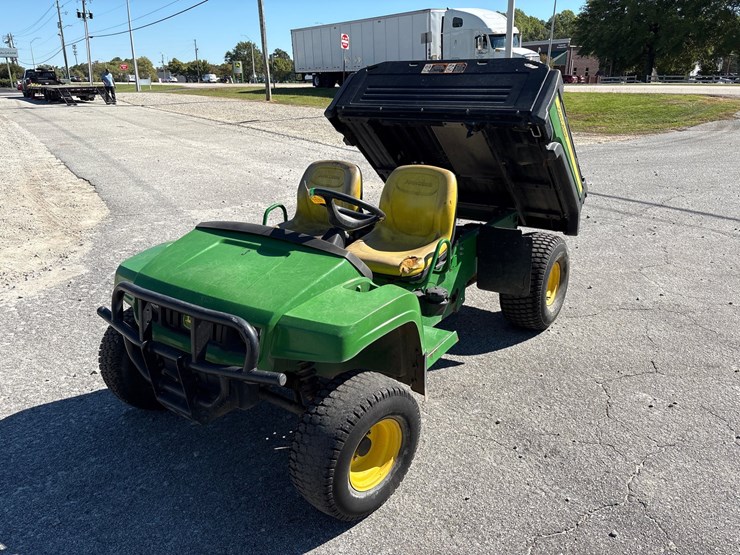 john-deere-turf-gator-image-6