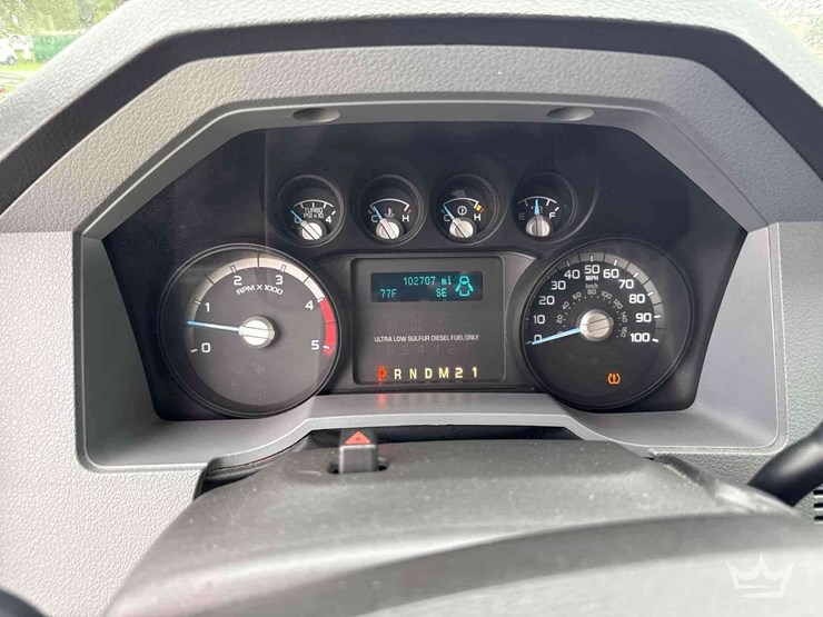 2014-ford-f350-image-16