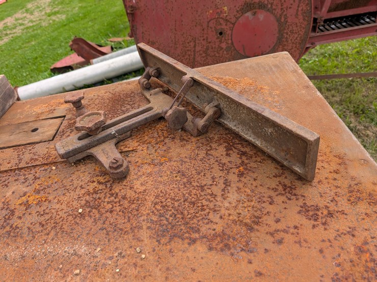 #4051-•-vintage-table-saw-image-7