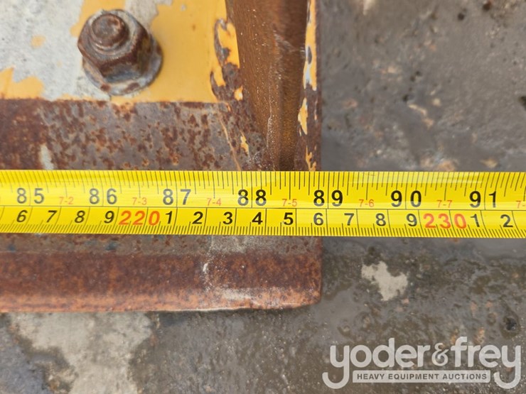 2023-caterpillar-416-image-15