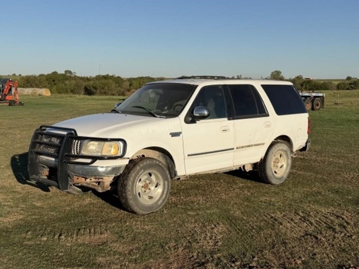 1999-ford-expedition-xlt-image-1