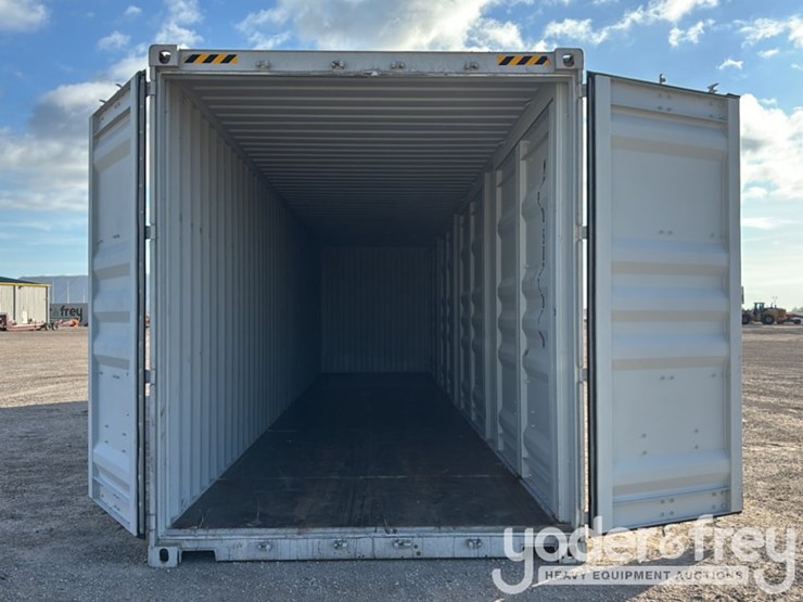 40'-multi-door-container-image-9
