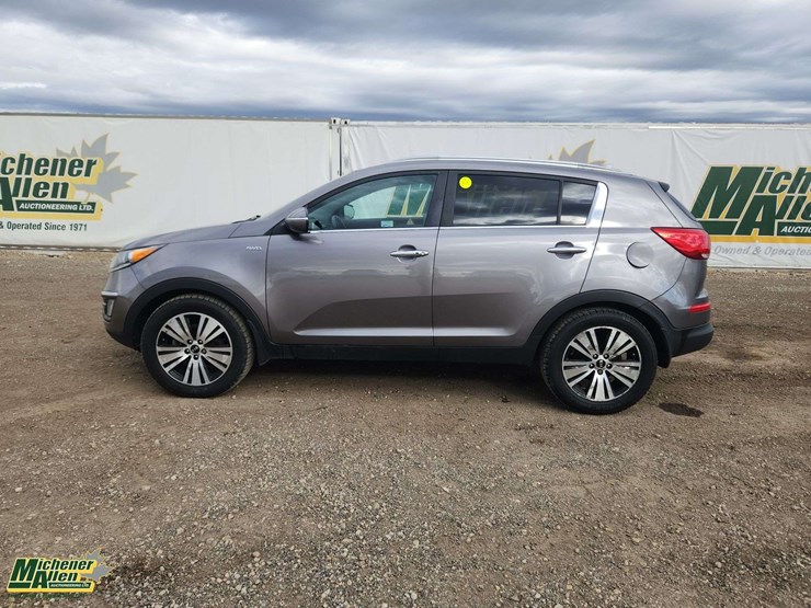 2014-kia-sportage-image-24