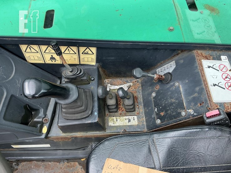 2011-jcb-507-42-image-12