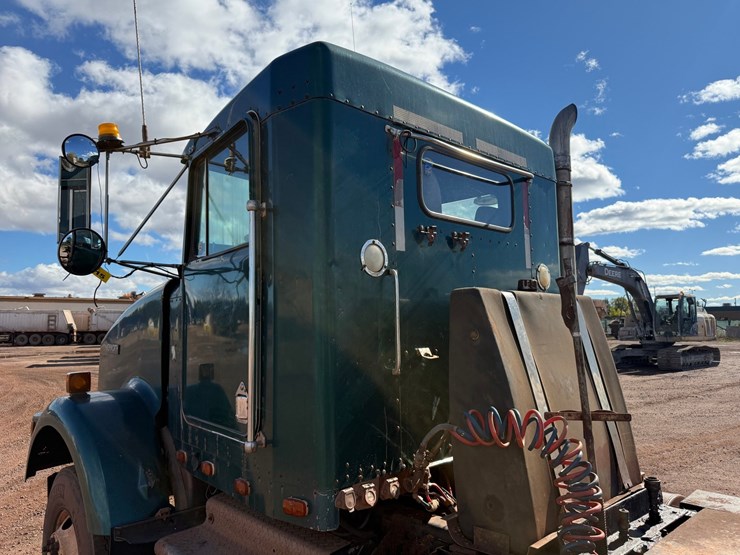kenworth-t800-image-12
