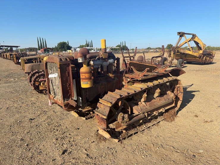 caterpillar-30-image-1