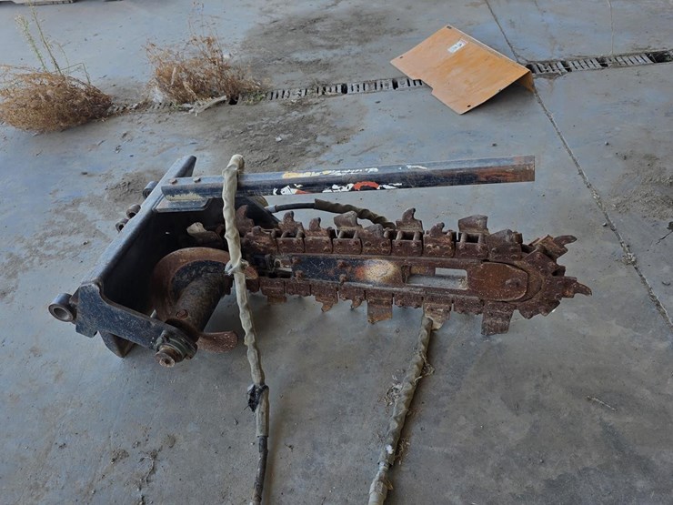2007-ditch-witch-image-2