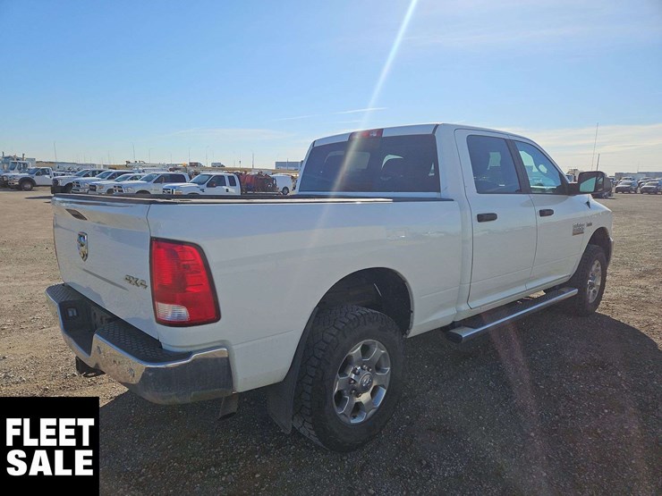 2018-dodge-2500-image-3