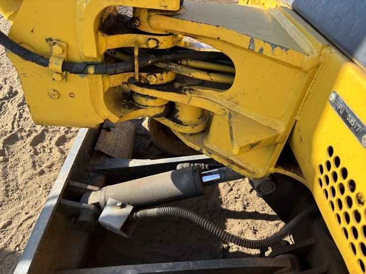 kobelco-sk015-image-16