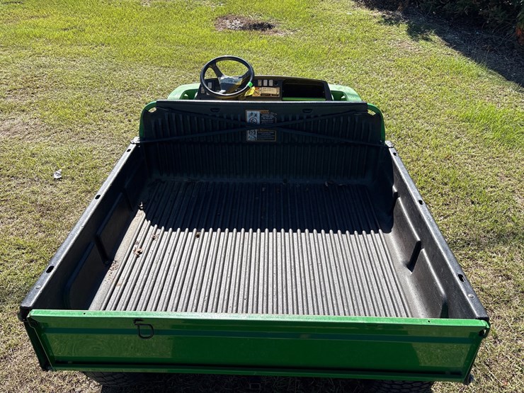 john-deere-gator-image-14
