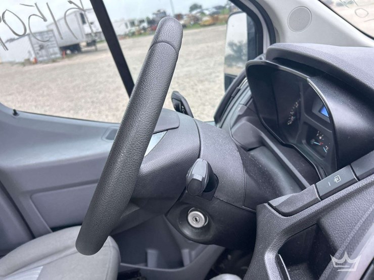 2018-ford-transit-image-14