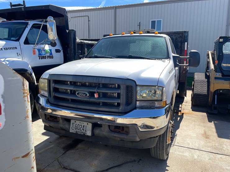2002-ford-f450-image-3