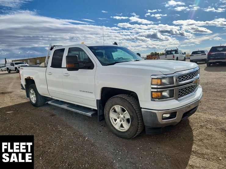 2015-chevrolet-silverado-1500-image-2