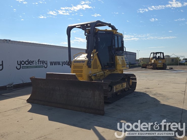 2020-komatsu-d39px-24-image-1